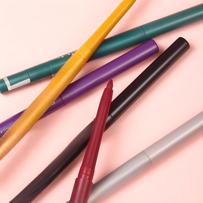 Silky Gel Eyeliner – Confidence That Lasts