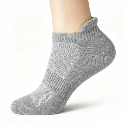 Miles – Sporty Ankle Socks with Moisture Control