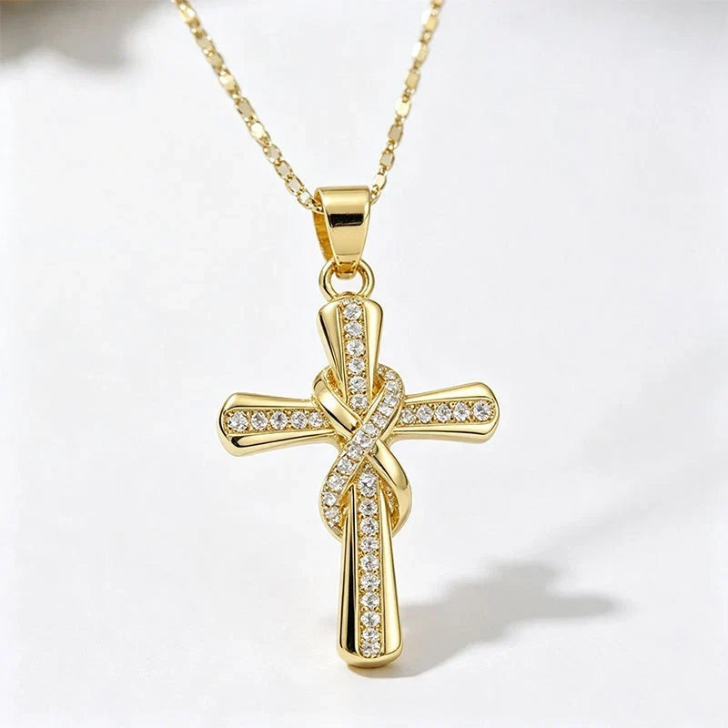 LumaKnot Necklace — Glow With Unstoppable Confidence