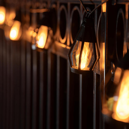 FlameGlow Solar Lamps — Ignite Cozy Outdoor Magic