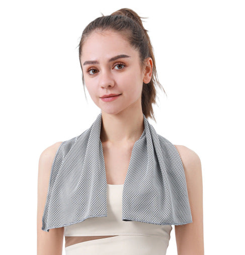 Cooling Towel — Instant Cooling and Refreshment