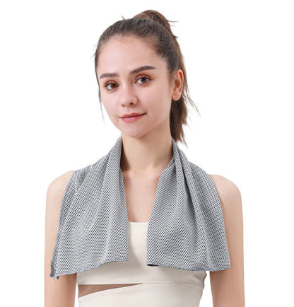 Cooling Towel — Instant Cooling and Refreshment