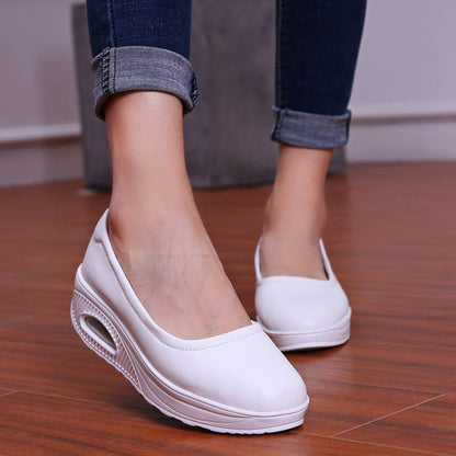 Mara – Breathable Care Shoes with Arch Support