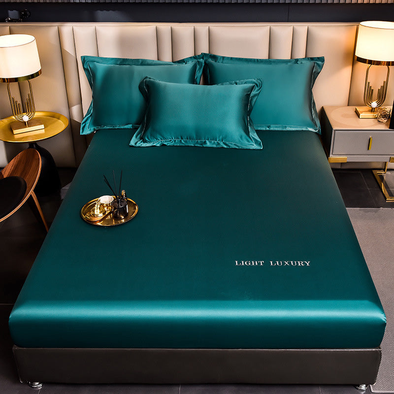 Silky Smooth Satin Bedding — Sleep Cool, Feel Luxurious