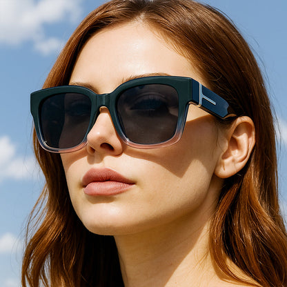 Heidi – Polarized Clip-On Sunglasses with UV400 Protection