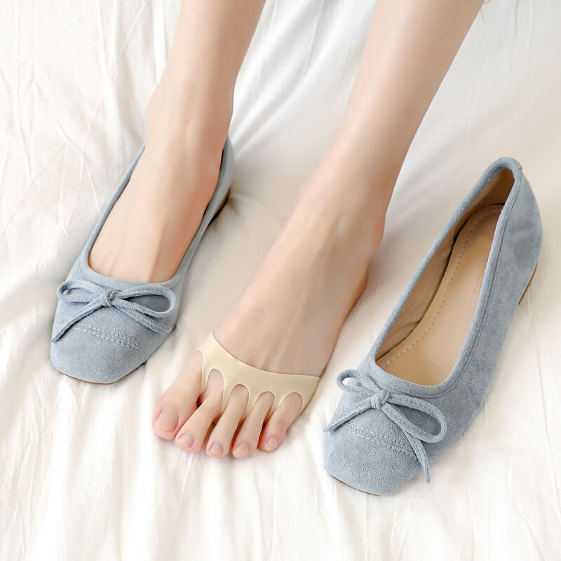 SilkEase Pillow – All-Day Foot Comfort