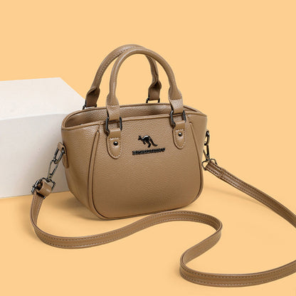 Harper – Retro-Inspired Boston Bag with Adjustable Strap