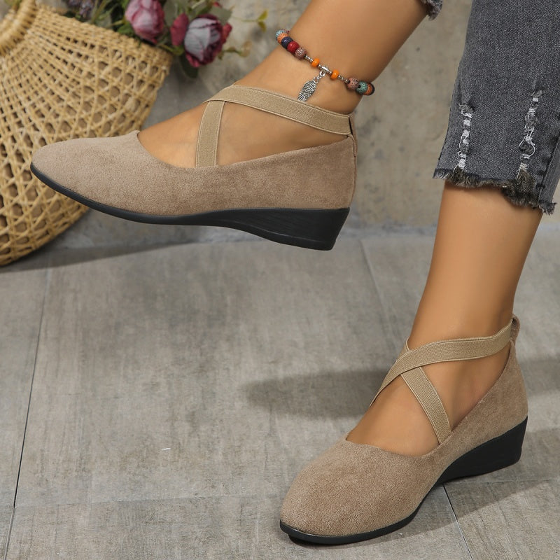 Elise — Elegant women's shoes with comfortable stretch strap