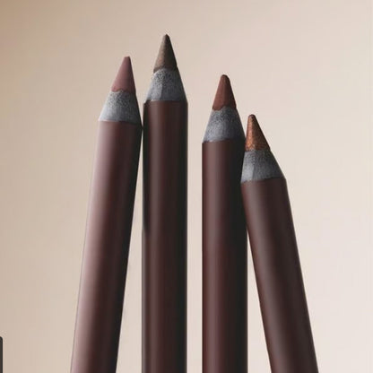 LushLine Gel Eyeliner – All-Day Magnetic Security