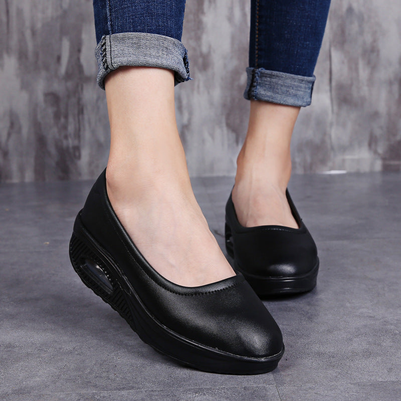 Mara – Breathable Care Shoes with Arch Support