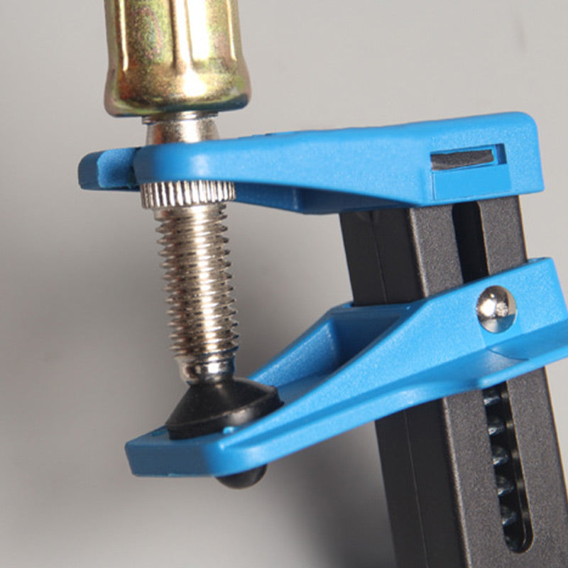 GripSeal Pro — Stops Leaks. Saves Time.