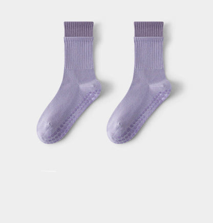 Amelia — Pilates Grip Socks Made of Breathable Cotton Blend Fabric