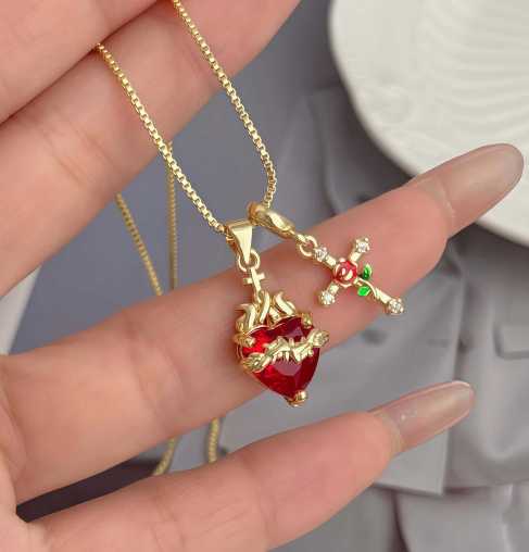 Amara – Double Pendant Necklace in Gold Finish with Adjustable Chain