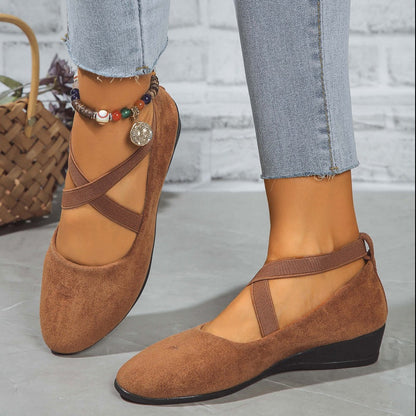 Elise — Elegant women's shoes with comfortable stretch strap