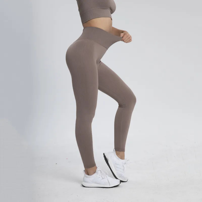 Lina — Seamless Yoga Leggings with High-Waist Support