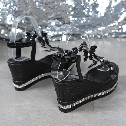 Mila – Women's Sandals with Butterfly Bead Details and Waterproof Sole