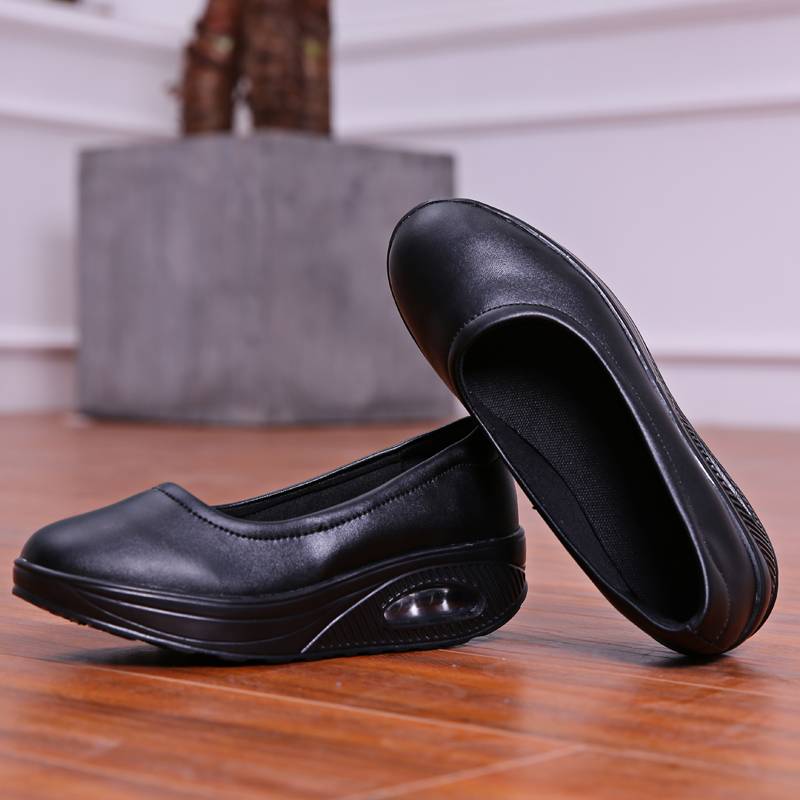 Mara – Breathable Care Shoes with Arch Support