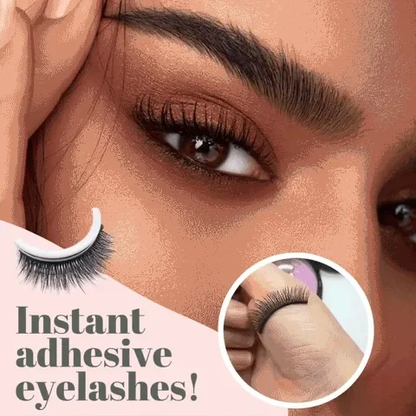 LumiLuxe Eyelashes — Effortless Glamour and Confidence