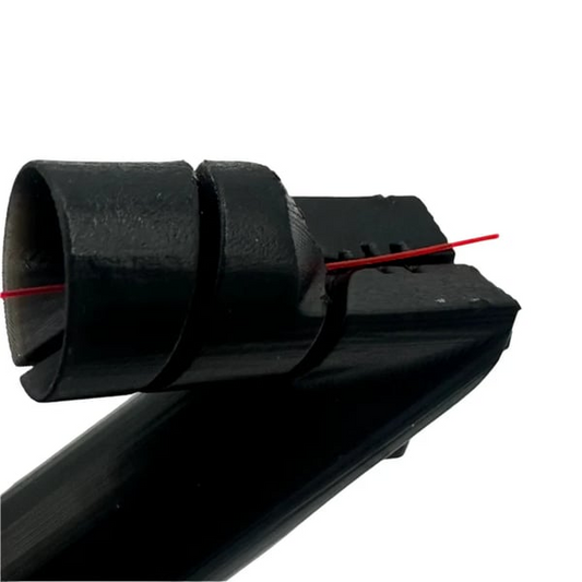 Magnetic Fly Holder — Effortless Knots, Every Time