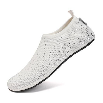 Fascinating water shoes with breathable mesh and non-slip sole