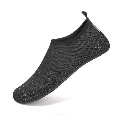Fascinating water shoes with breathable mesh and non-slip sole